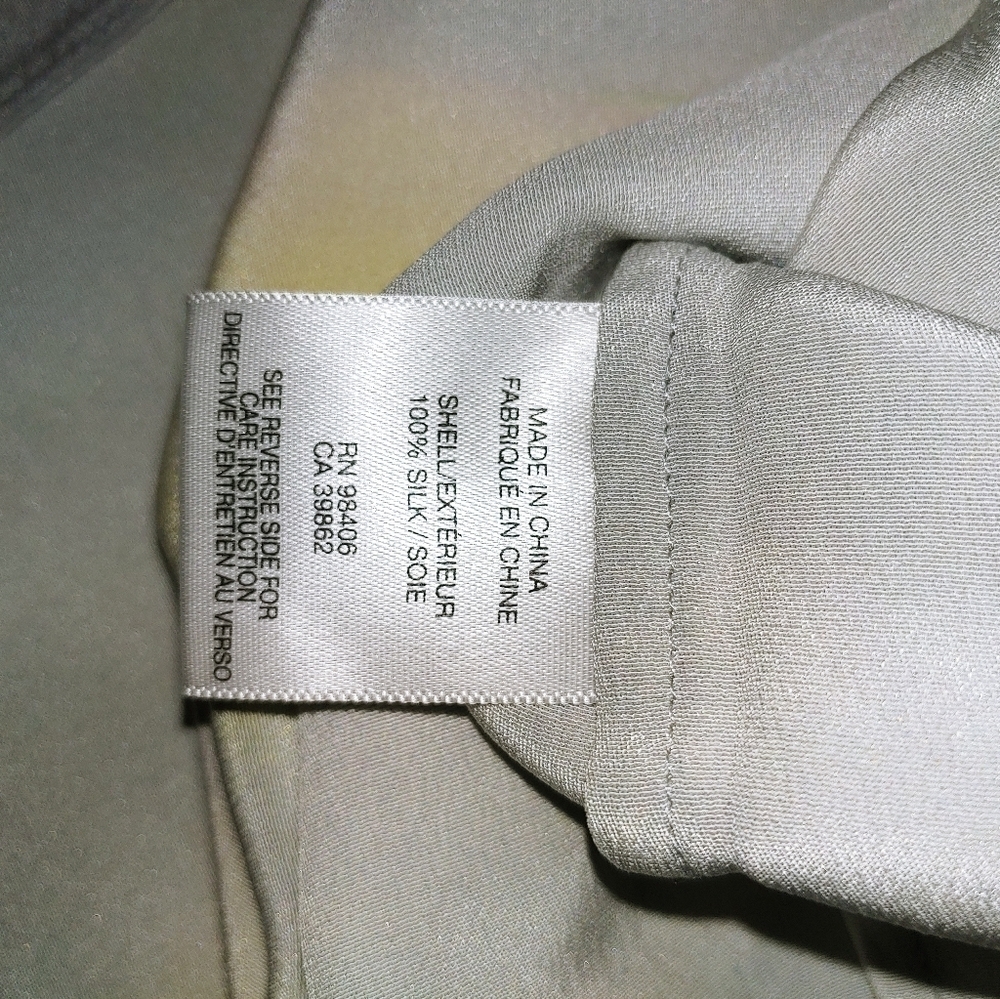 Theory Binta Silk Blouse M - Picture 9 of 10